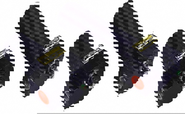 Hydraulic Filter Assembly: 10 µm,